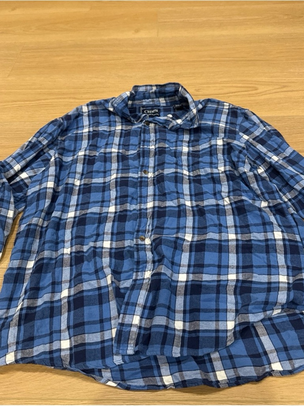 Chaps Blue & White Plaid Casual Button-Down Shirt